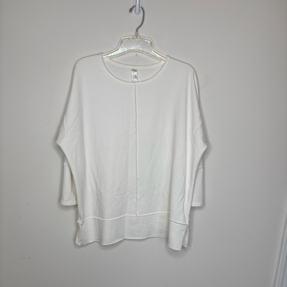 M1 SPANX AirEssentials Pullover Top Boat Neck White Long Sleeves Strech